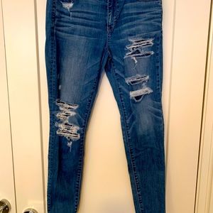 American Eagle High-Rise Jeggings
